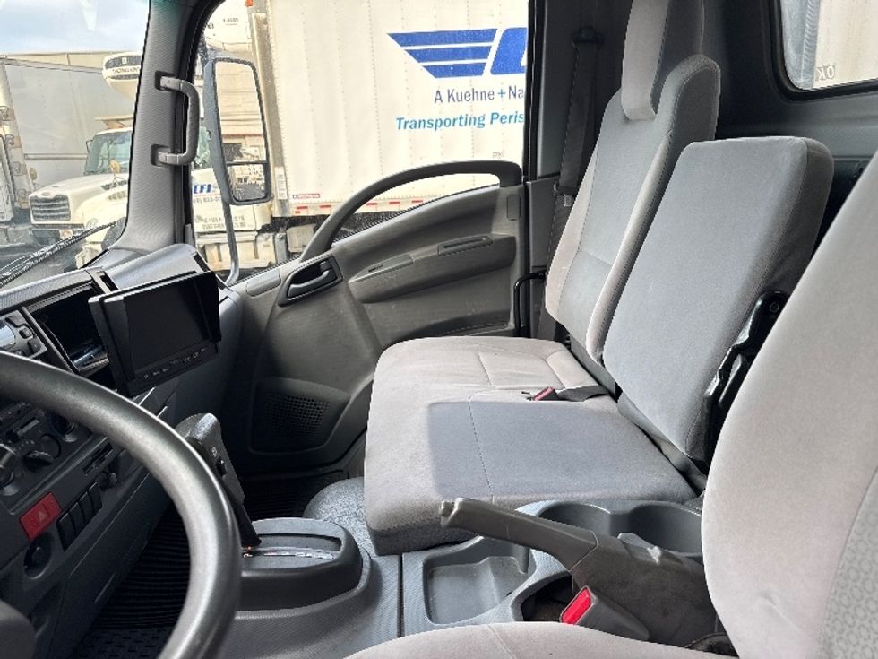 Refrigerated Truck-Light and Medium Duty Trucks-Isuzu-2019-NQR-Torrance-CA-41,172\n\t\tmiles-$ 60,000 - Image 19