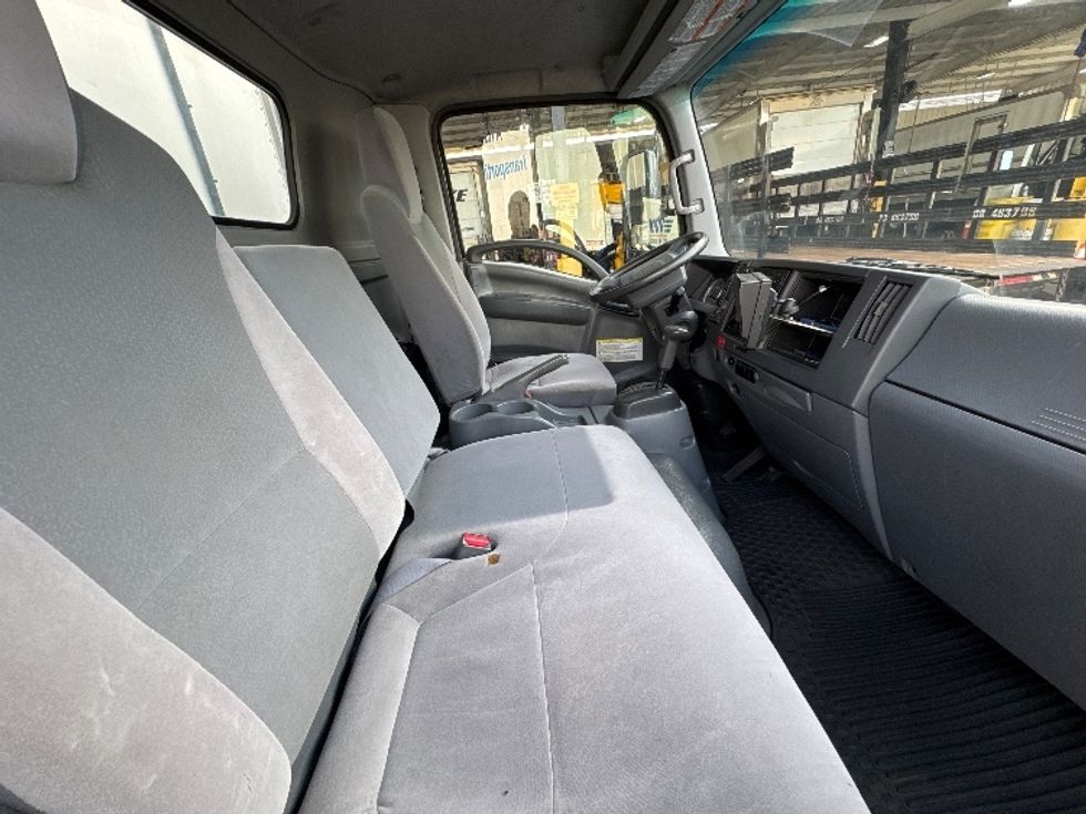 Refrigerated Truck-Light and Medium Duty Trucks-Isuzu-2019-NQR-Torrance-CA-41,172\n\t\tmiles-$ 60,000 - Image 22