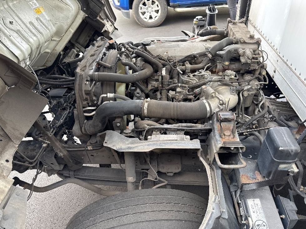 Refrigerated Truck-Light and Medium Duty Trucks-Isuzu-2019-NQR-Torrance-CA-41,172\n\t\tmiles-$ 60,000 - Image 24