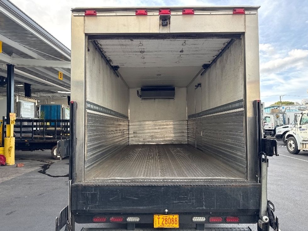 Refrigerated Truck-Light and Medium Duty Trucks-Isuzu-2019-NQR-Torrance-CA-41,172\n\t\tmiles-$ 60,000 - Image 8