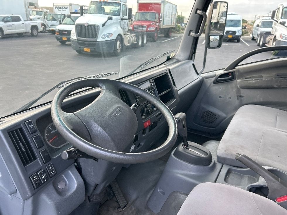 Refrigerated Truck-Light and Medium Duty Trucks-Isuzu-2019-NQR-Torrance-CA-43,030\n\t\tmiles-$ 61,000 - Image 17