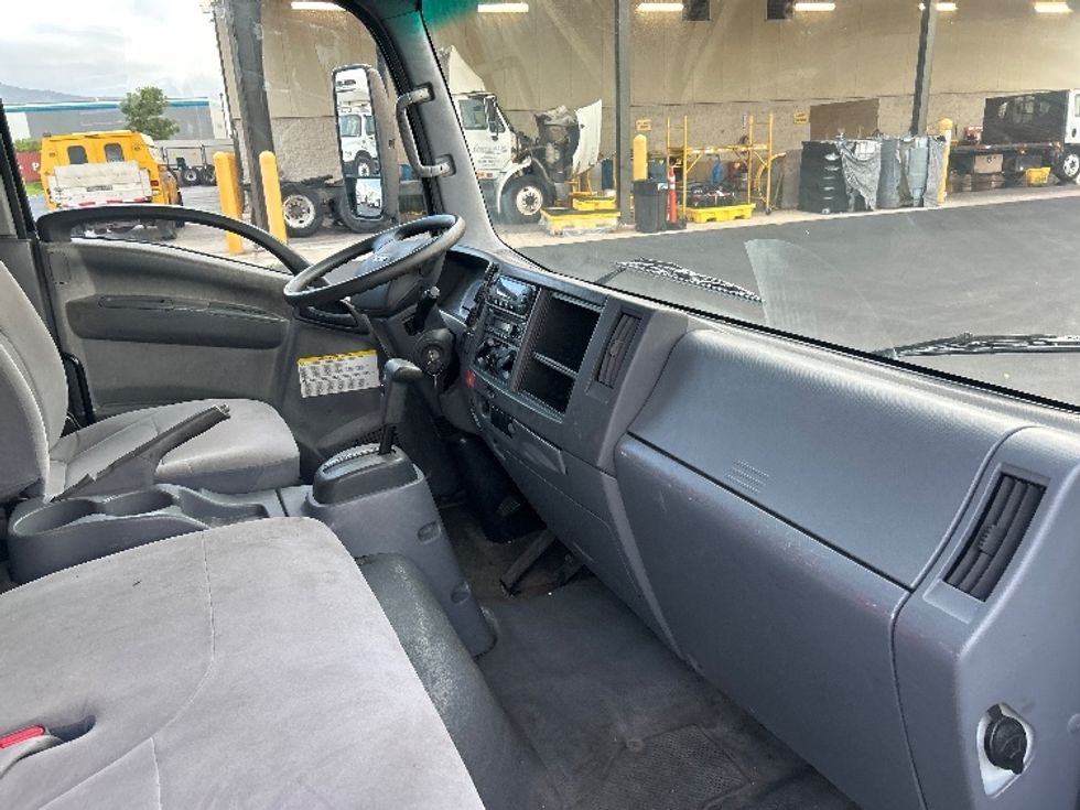 Refrigerated Truck-Light and Medium Duty Trucks-Isuzu-2019-NQR-Torrance-CA-43,030\n\t\tmiles-$ 61,000 - Image 21
