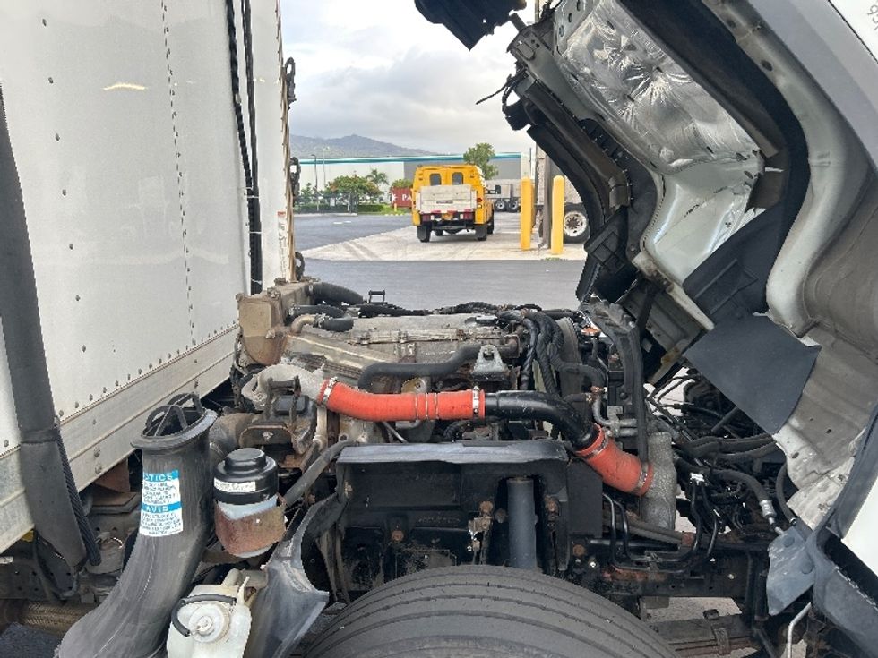 Refrigerated Truck-Light and Medium Duty Trucks-Isuzu-2019-NQR-Torrance-CA-43,030\n\t\tmiles-$ 61,000 - Image 23