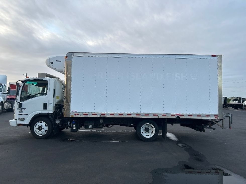 Refrigerated Truck-Light and Medium Duty Trucks-Isuzu-2019-NQR-Torrance-CA-43,030\n\t\tmiles-$ 61,000 - Image 4