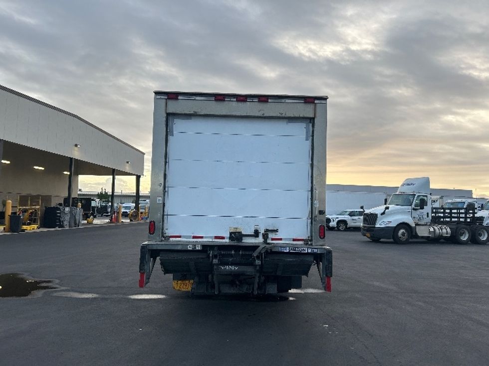Refrigerated Truck-Light and Medium Duty Trucks-Isuzu-2019-NQR-Torrance-CA-43,030\n\t\tmiles-$ 61,000 - Image 7