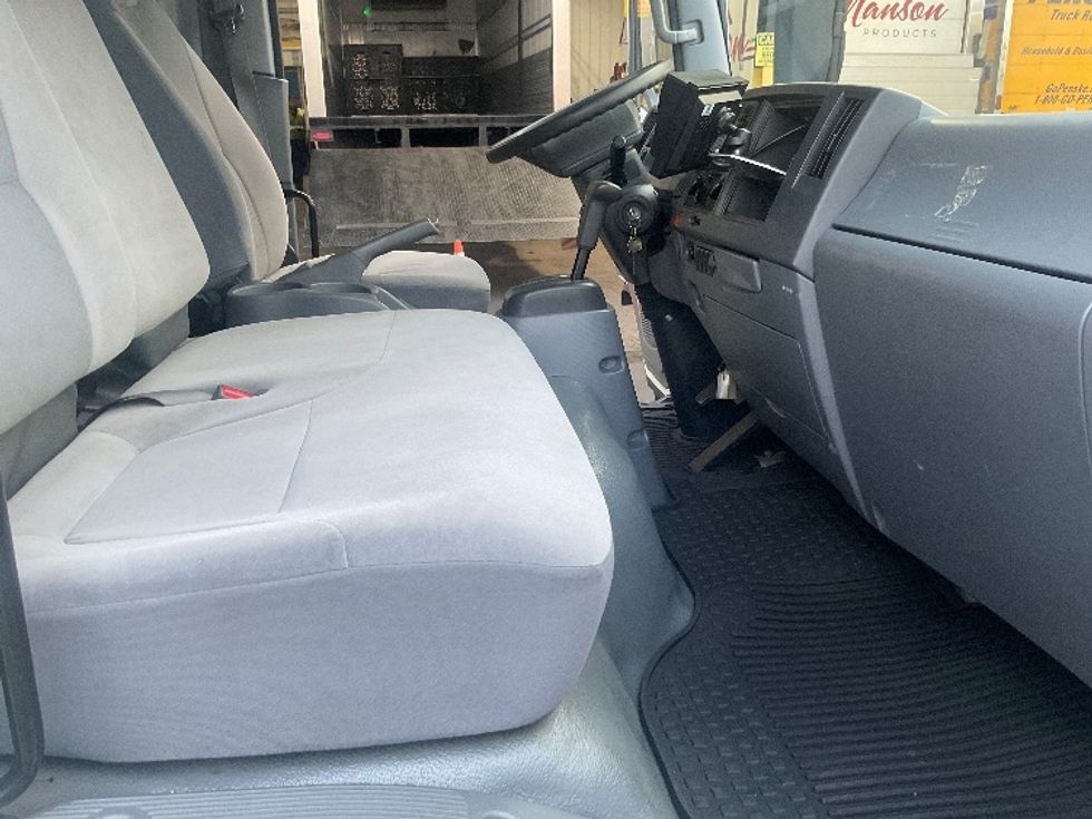 Refrigerated Truck-Light and Medium Duty Trucks-Isuzu-2019-NQR-Torrance-CA-72,393\n\t\tmiles-$ 51,000 - Image 22