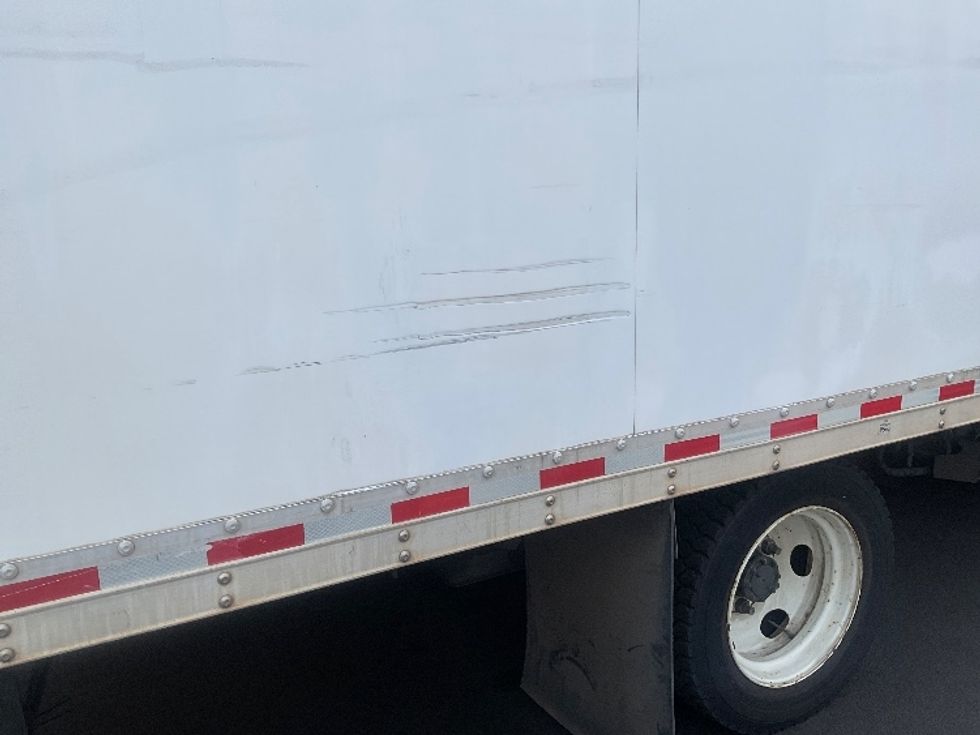 Refrigerated Truck-Light and Medium Duty Trucks-Isuzu-2019-NQR-Torrance-CA-72,393\n\t\tmiles-$ 51,000 - Image 25
