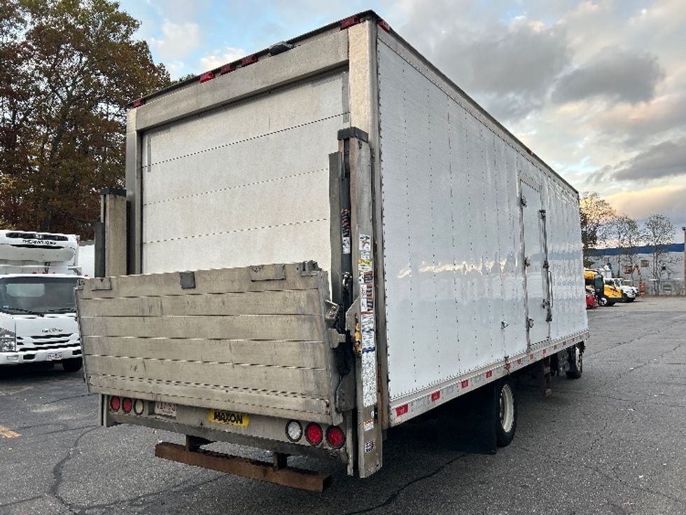 Refrigerated Truck-Light and Medium Duty Trucks-Isuzu-2019-NRR-Braintree-MA-232,201\n\t\tmiles-$ 28,000 - Image 14