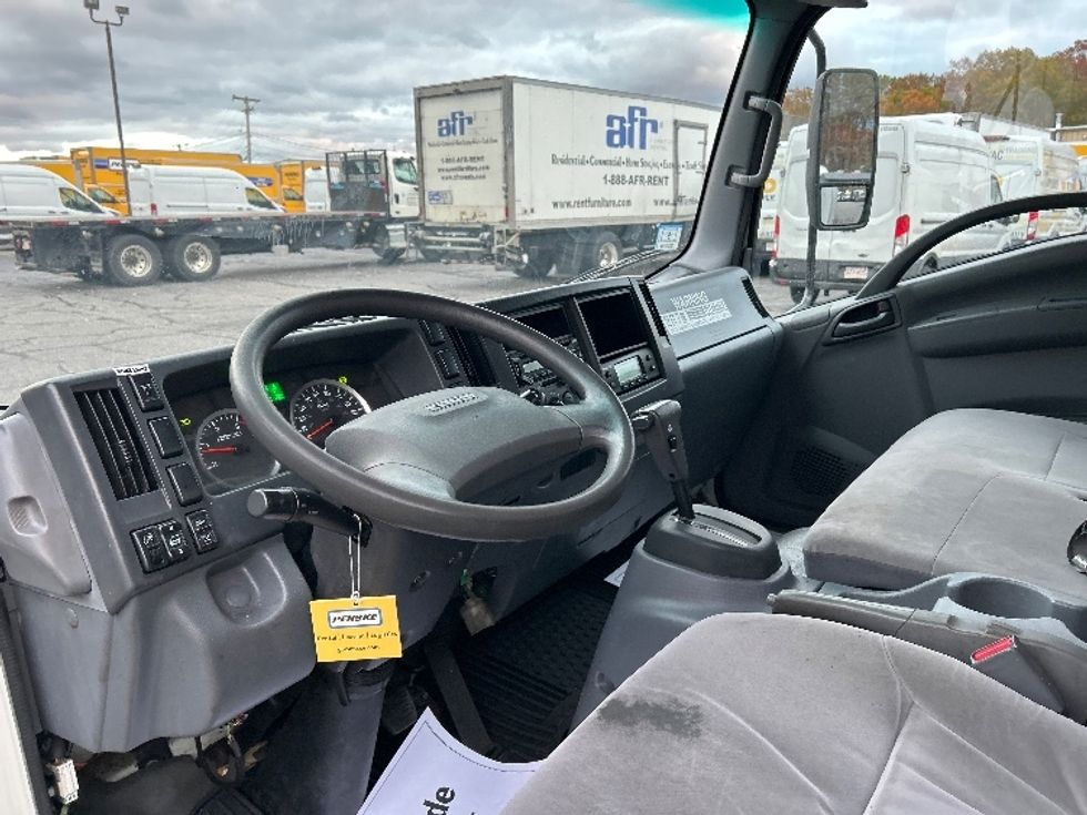 Refrigerated Truck-Light and Medium Duty Trucks-Isuzu-2019-NRR-Braintree-MA-232,201\n\t\tmiles-$ 28,000 - Image 17