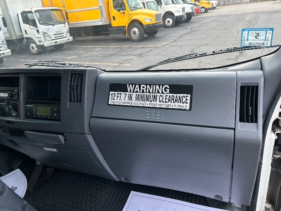 Refrigerated Truck-Light and Medium Duty Trucks-Isuzu-2019-NRR-Braintree-MA-232,201\n\t\tmiles-$ 28,000 - Image 21