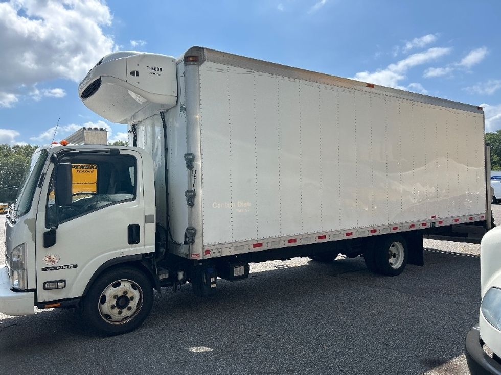 Refrigerated Truck-Light and Medium Duty Trucks-Isuzu-2019-NRR-Braintree-MA-234,690\n\t\tmiles-$ 27,750 - Image 4