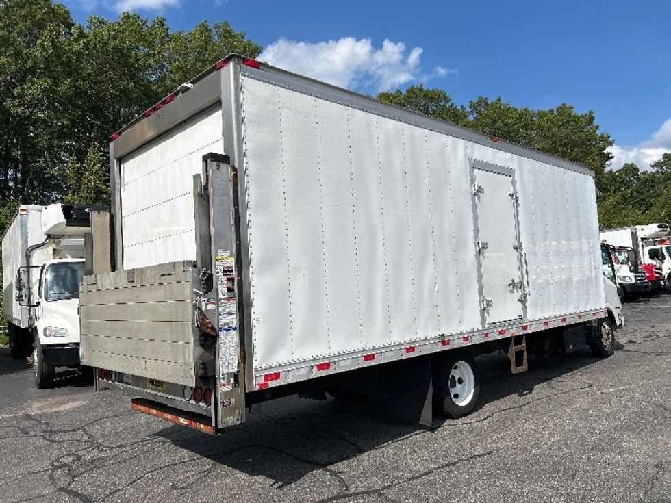 Refrigerated Truck-Light and Medium Duty Trucks-Isuzu-2019-NRR-Braintree-MA-263,747\n\t\tmiles-$ 22,000 - Image 13