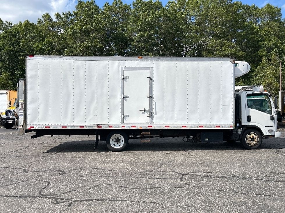 Refrigerated Truck-Light and Medium Duty Trucks-Isuzu-2019-NRR-Braintree-MA-263,747\n\t\tmiles-$ 22,000 - Image 15