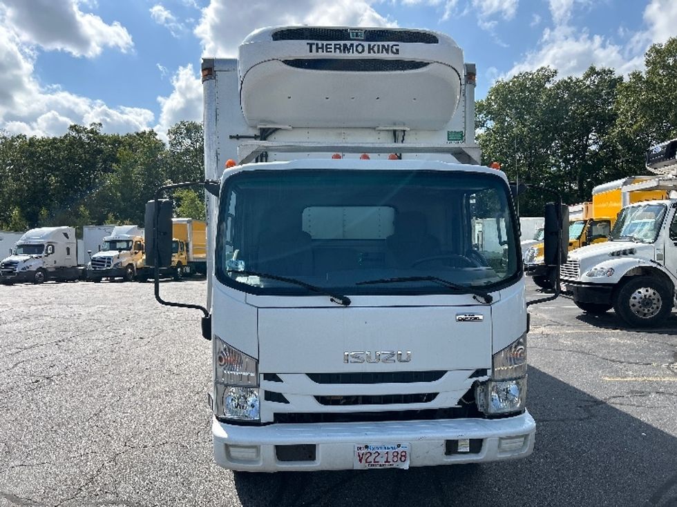Refrigerated Truck-Light and Medium Duty Trucks-Isuzu-2019-NRR-Braintree-MA-263,747\n\t\tmiles-$ 22,000 - Image 2