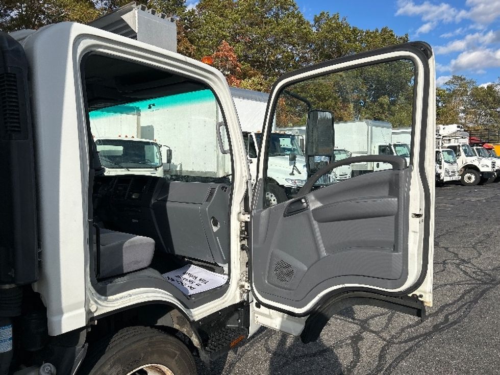 Refrigerated Truck-Light and Medium Duty Trucks-Isuzu-2019-NRR-Braintree-MA-269,723\n\t\tmiles-$ 20,750 - Image 20