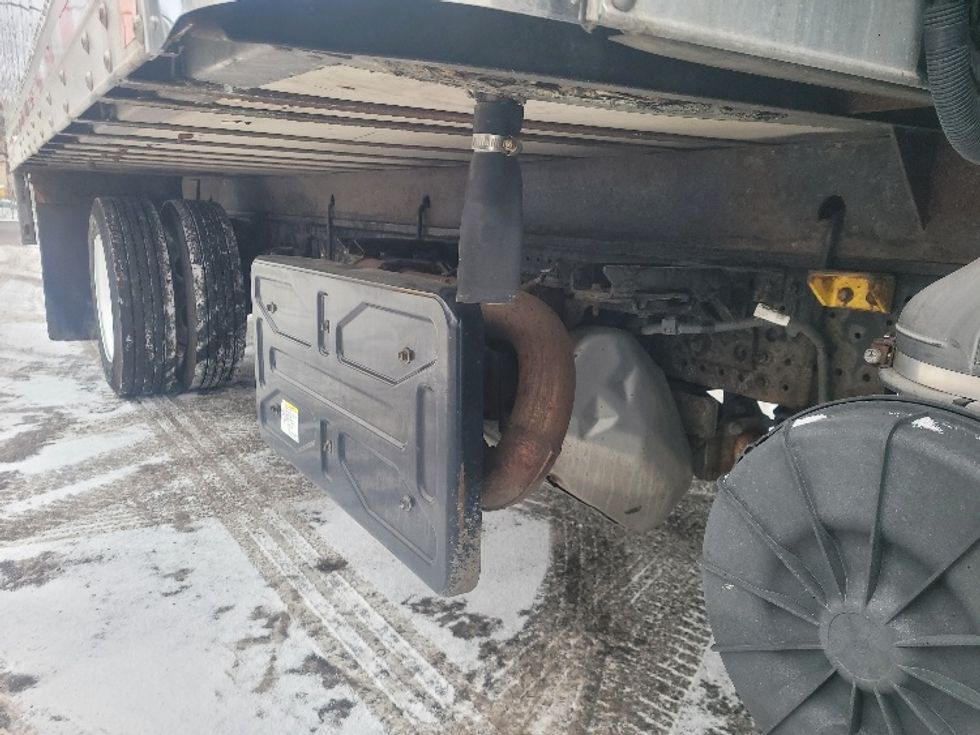 Refrigerated Truck-Light and Medium Duty Trucks-Isuzu-2019-NRR-Chicago (Melrose Park)-IL-112,925\n\t\tmiles-$ 52,500 - Image 14