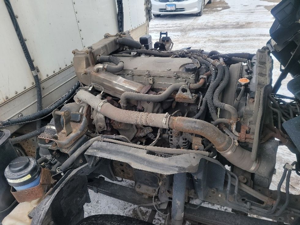 Refrigerated Truck-Light and Medium Duty Trucks-Isuzu-2019-NRR-Chicago (Melrose Park)-IL-133,579\n\t\tmiles-$ 50,250 - Image 23