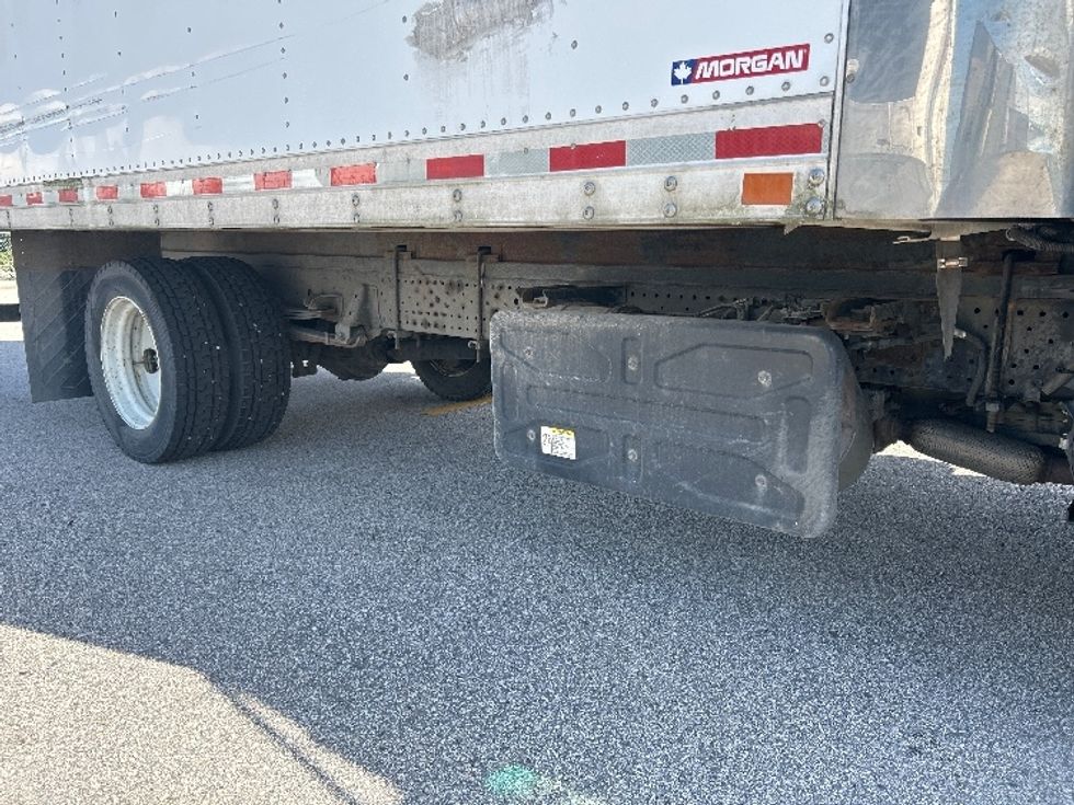 Refrigerated Truck-Light and Medium Duty Trucks-Isuzu-2019-NRR-Delta-BC-27,789\n\t\tkm-$ 82,250 - Image 14