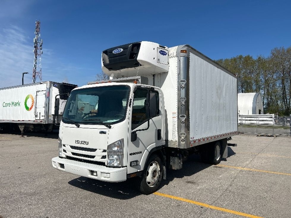 Refrigerated Truck-Light and Medium Duty Trucks-Isuzu-2019-NRR-Delta-BC-27,789\n\t\tkm-$ 82,250 - Image 3