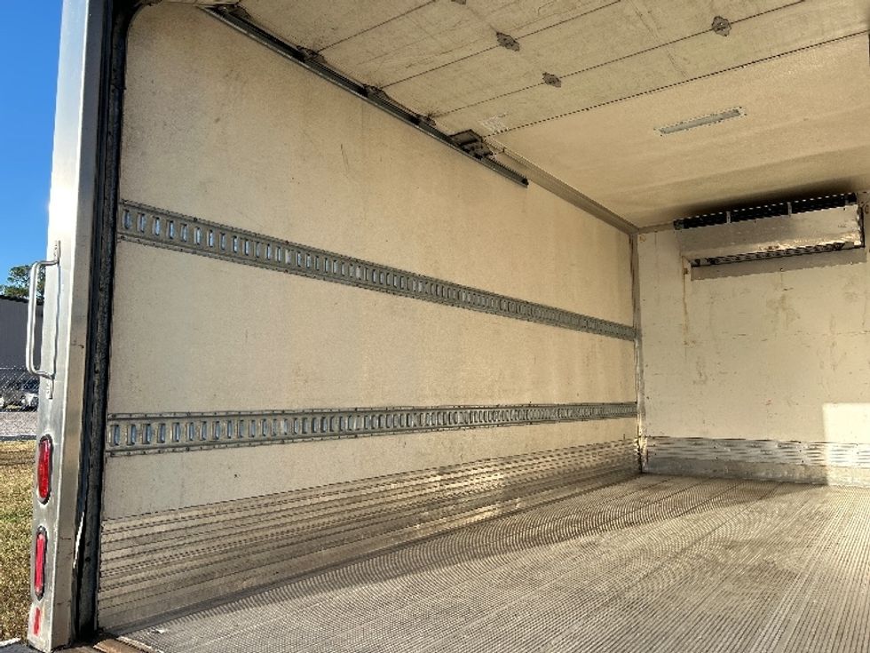 Refrigerated Truck-Light and Medium Duty Trucks-Isuzu-2019-NRR-Homewood-AL-157,034\n\t\tmiles-$ 49,750 - Image 11