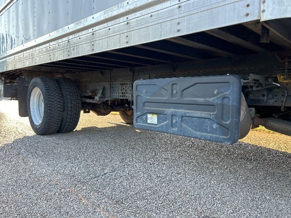 Refrigerated Truck-Light and Medium Duty Trucks-Isuzu-2019-NRR-Homewood-AL-157,034\n\t\tmiles-$ 49,750 - Image 14