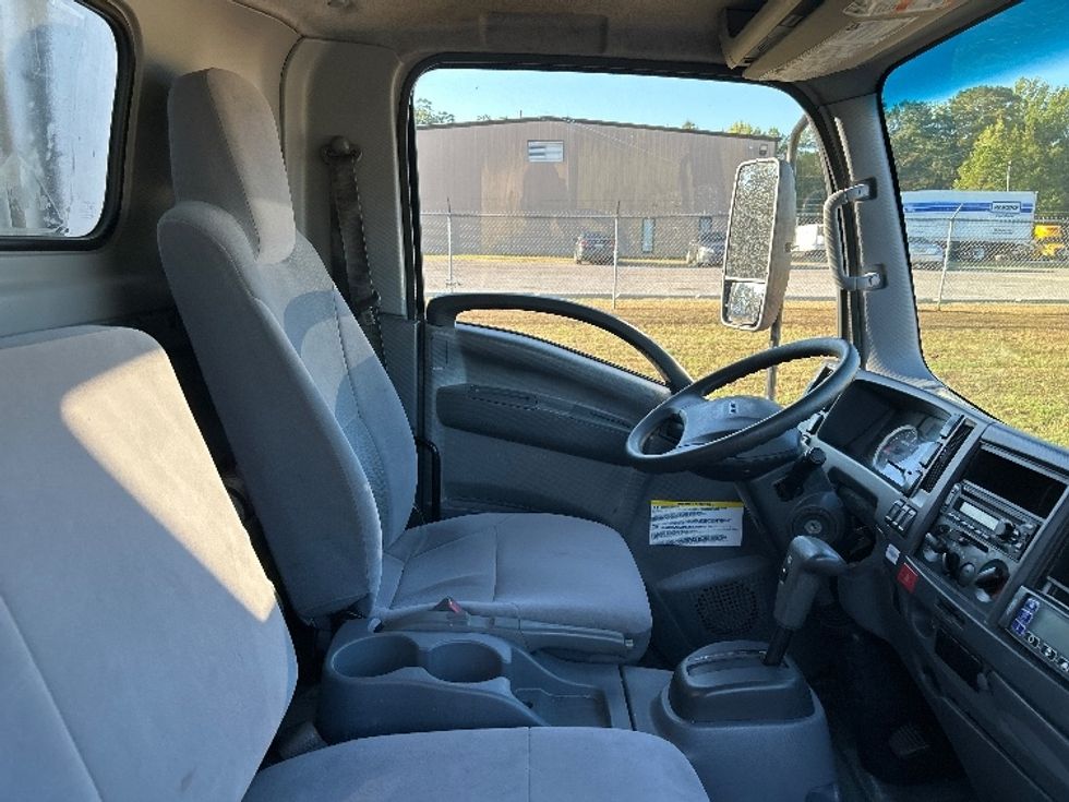 Refrigerated Truck-Light and Medium Duty Trucks-Isuzu-2019-NRR-Homewood-AL-157,034\n\t\tmiles-$ 49,750 - Image 22