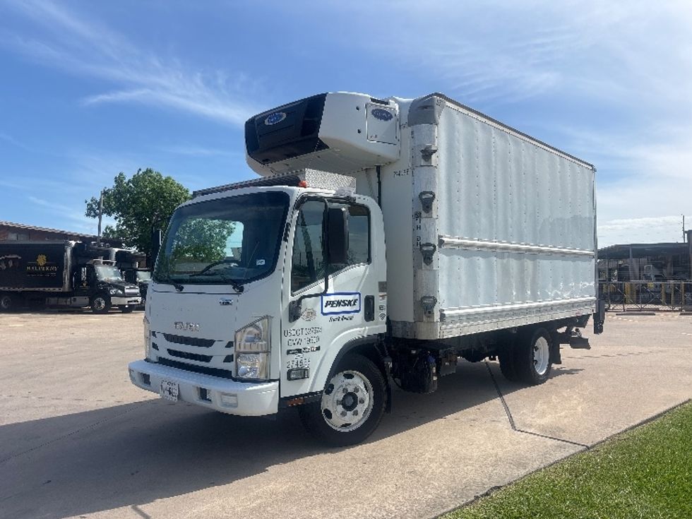Refrigerated Truck-Light and Medium Duty Trucks-Isuzu-2019-NRR-Houston-TX-128,907\n\t\tmiles-$ 48,000 - Image 3
