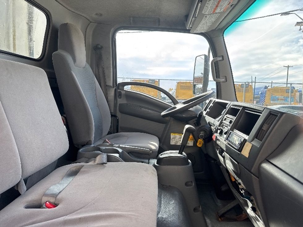 Refrigerated Truck-Light and Medium Duty Trucks-Isuzu-2019-NRR-Jamaica-NY-135,807\n\t\tmiles-$ 47,250 - Image 22