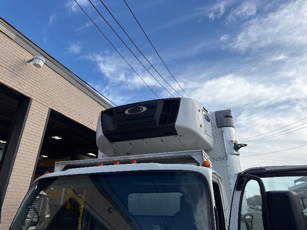 Refrigerated Truck-Light and Medium Duty Trucks-Isuzu-2019-NRR-Jamaica-NY-135,807\n\t\tmiles-$ 47,250 - Image 25
