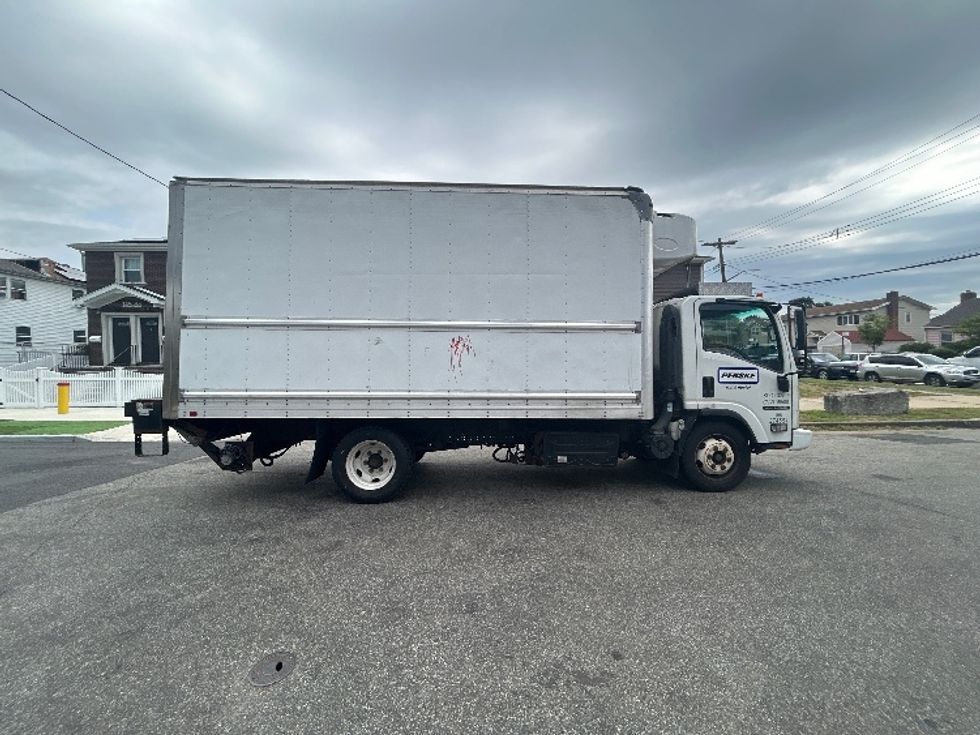 Refrigerated Truck-Light and Medium Duty Trucks-Isuzu-2019-NRR-Jamaica-NY-154,188\n\t\tmiles-$ 47,250 - Image 15