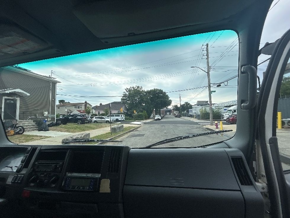 Refrigerated Truck-Light and Medium Duty Trucks-Isuzu-2019-NRR-Jamaica-NY-154,188\n\t\tmiles-$ 47,250 - Image 21