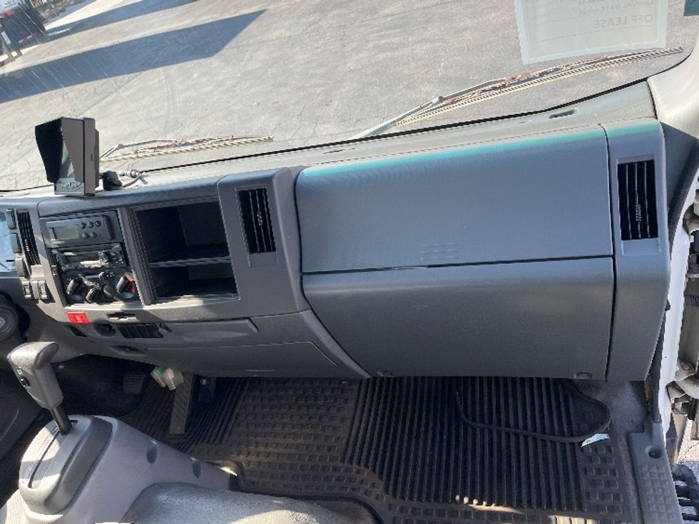 Refrigerated Truck-Light and Medium Duty Trucks-Isuzu-2019-NRR-La Mirada-CA-108,364\n\t\tmiles-$ 53,250 - Image 21