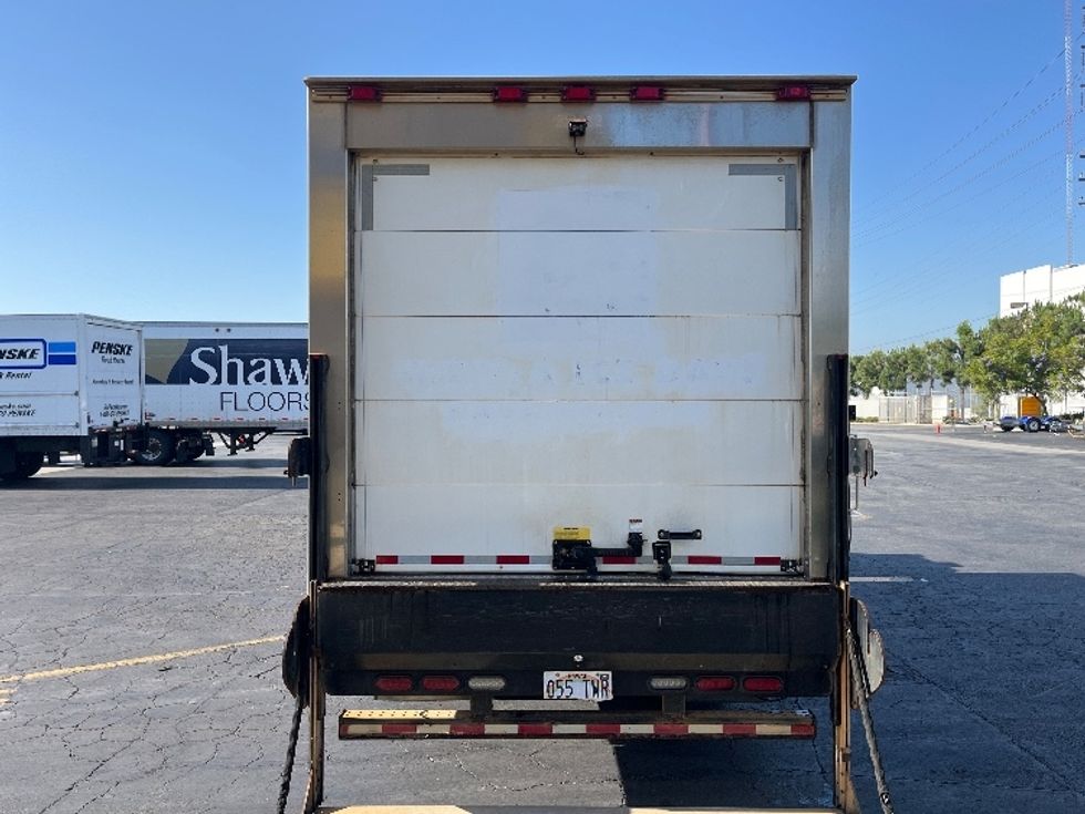 Refrigerated Truck-Light and Medium Duty Trucks-Isuzu-2019-NRR-La Mirada-CA-108,364\n\t\tmiles-$ 53,250 - Image 7