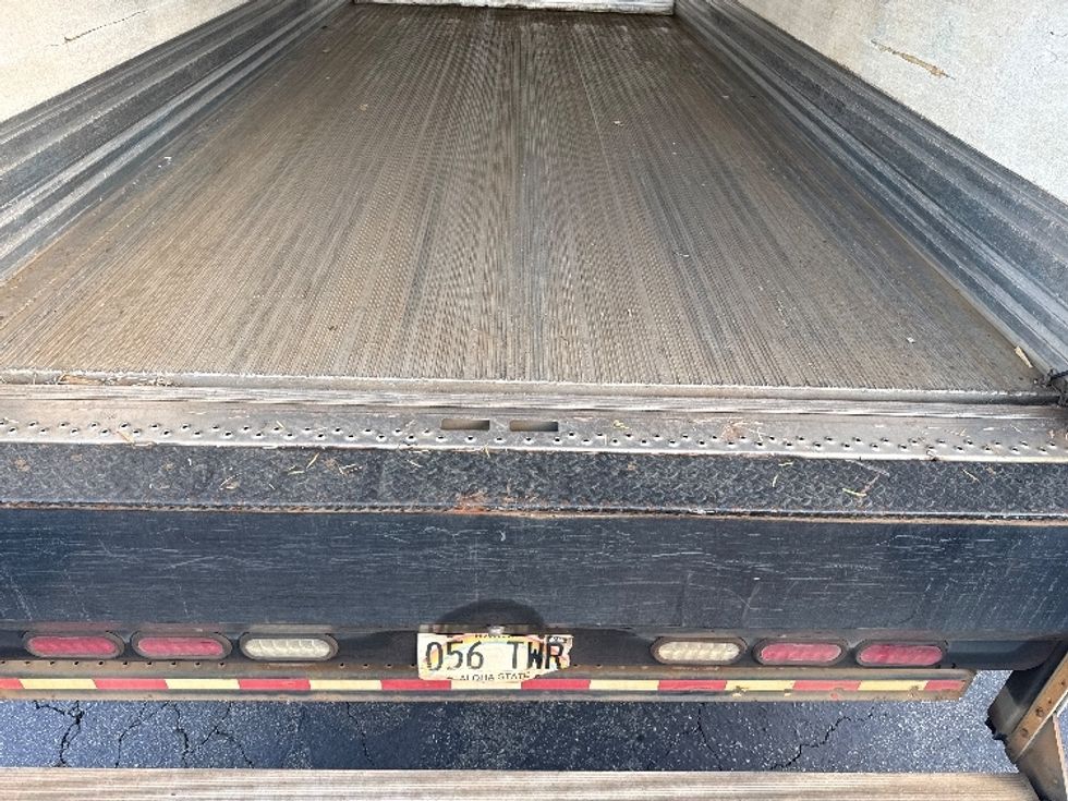 Refrigerated Truck-Light and Medium Duty Trucks-Isuzu-2019-NRR-La Mirada-CA-85,664\n\t\tmiles-$ 59,500 - Image 10