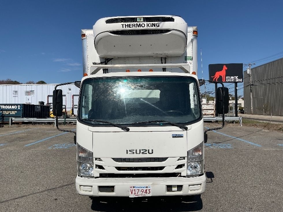 Refrigerated Truck-Light and Medium Duty Trucks-Isuzu-2019-NRR-Londonderry-NH-238,126\n\t\tmiles-$ 26,750 - Image 2