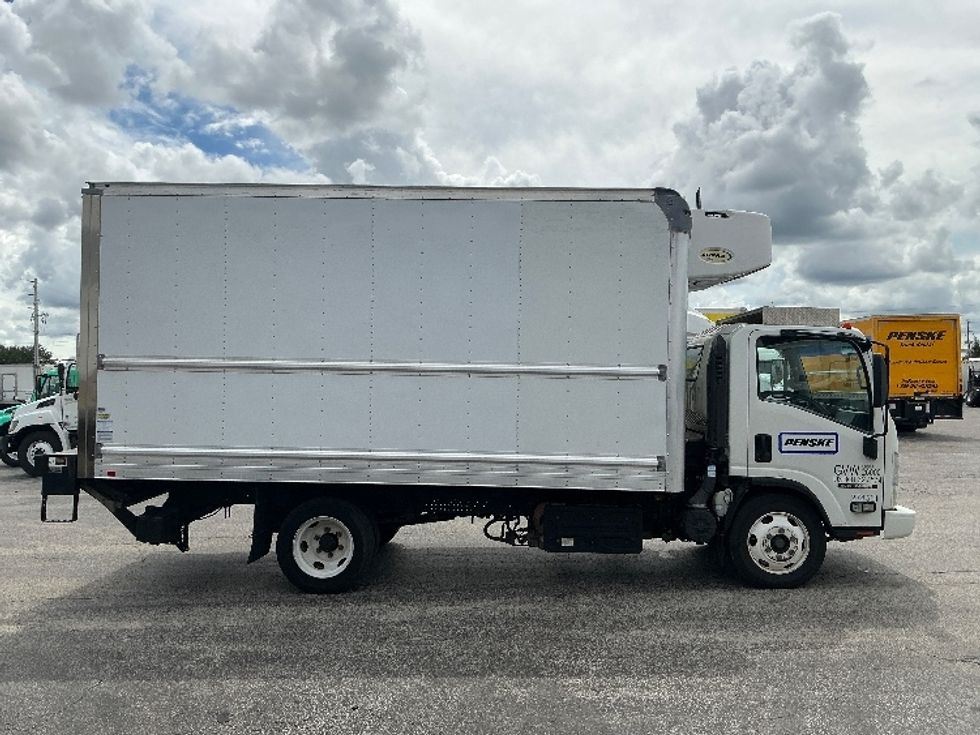 Refrigerated Truck-Light and Medium Duty Trucks-Isuzu-2019-NRR-Orlando-FL-144,546\n\t\tmiles-$ 48,750 - Image 15