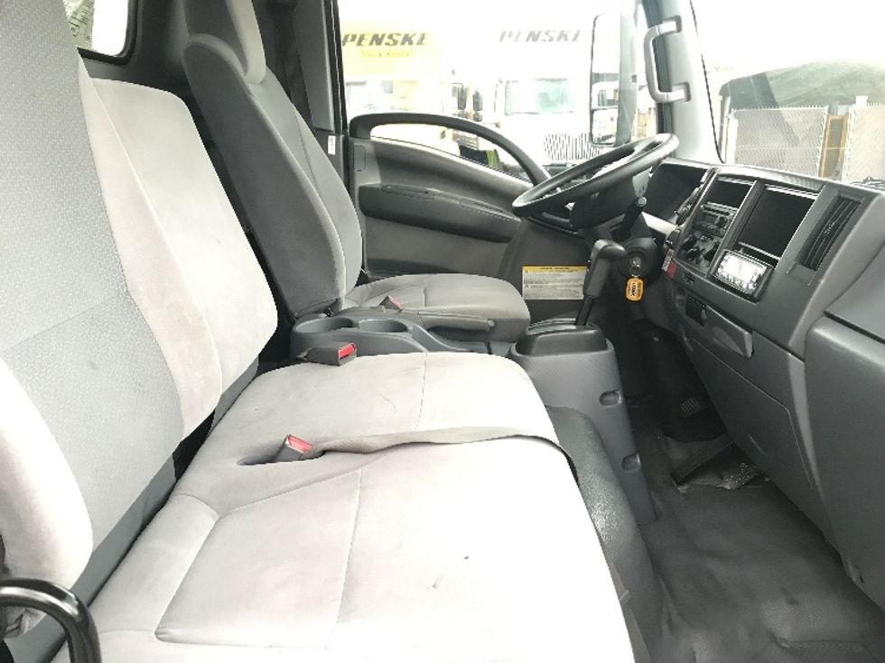 Refrigerated Truck-Light and Medium Duty Trucks-Isuzu-2019-NRR-Orlando-FL-144,546\n\t\tmiles-$ 48,750 - Image 22