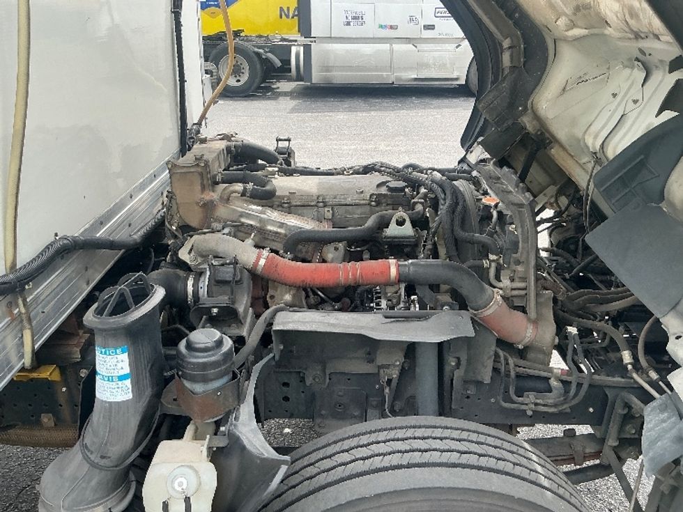 Refrigerated Truck-Light and Medium Duty Trucks-Isuzu-2019-NRR-Orlando-FL-144,546\n\t\tmiles-$ 48,750 - Image 23