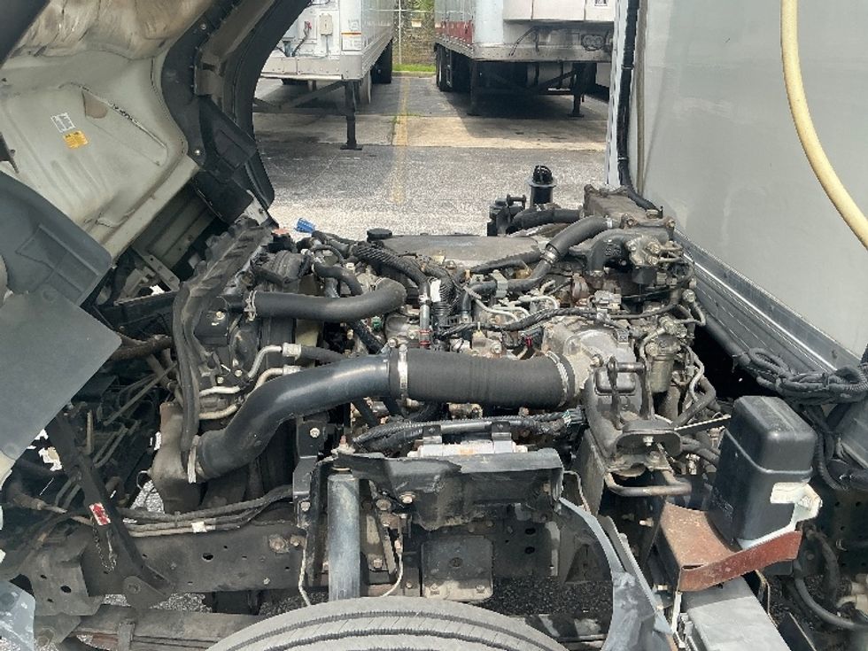 Refrigerated Truck-Light and Medium Duty Trucks-Isuzu-2019-NRR-Orlando-FL-144,546\n\t\tmiles-$ 48,750 - Image 24