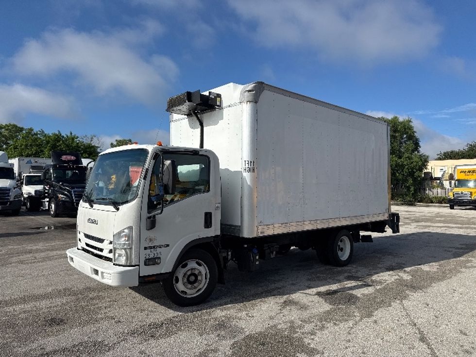 Refrigerated Truck-Light and Medium Duty Trucks-Isuzu-2019-NRR-Pompano Beach-FL-200,205\n\t\tmiles-$ 34,500 - Image 3