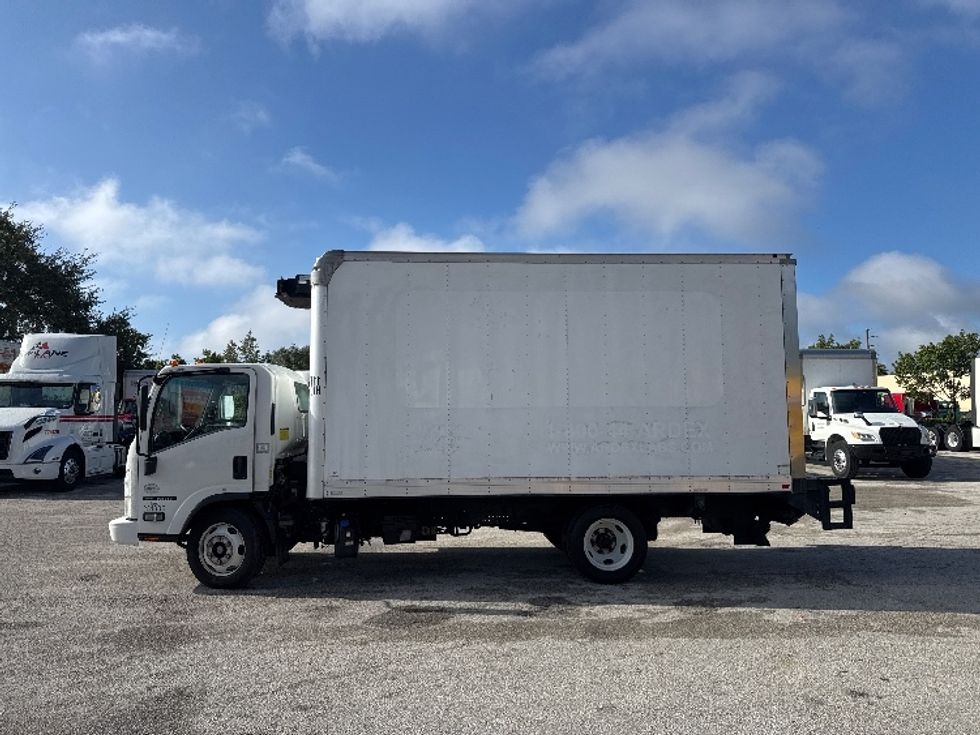 Refrigerated Truck-Light and Medium Duty Trucks-Isuzu-2019-NRR-Pompano Beach-FL-200,205\n\t\tmiles-$ 34,500 - Image 4