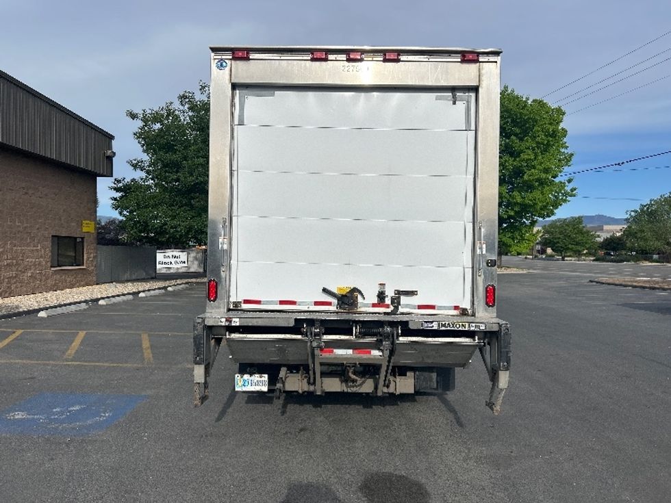 Refrigerated Truck-Light and Medium Duty Trucks-Isuzu-2019-NRR-Sparks-NV-67,540\n\t\tmiles-$ 62,750 - Image 7