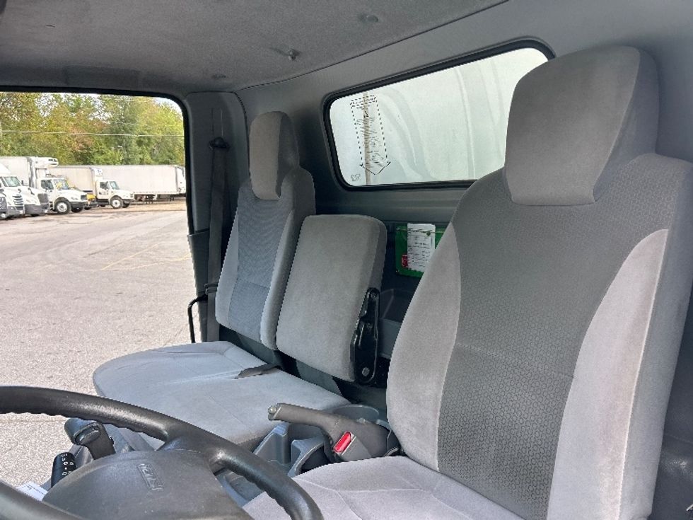 Refrigerated Truck-Light and Medium Duty Trucks-Isuzu-2019-NRR-West Columbia-SC-160,917\n\t\tmiles-$ 50,500 - Image 19