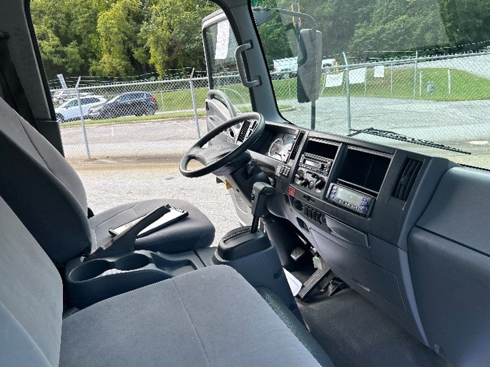Refrigerated Truck-Light and Medium Duty Trucks-Isuzu-2019-NRR-West Columbia-SC-160,917\n\t\tmiles-$ 50,500 - Image 22