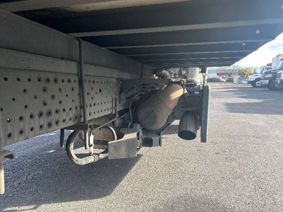 Refrigerated Truck-Light and Medium Duty Trucks-Isuzu-2019-NRR-West Sacramento-CA-155,665\n\t\tmiles-$ 49,000 - Image 15