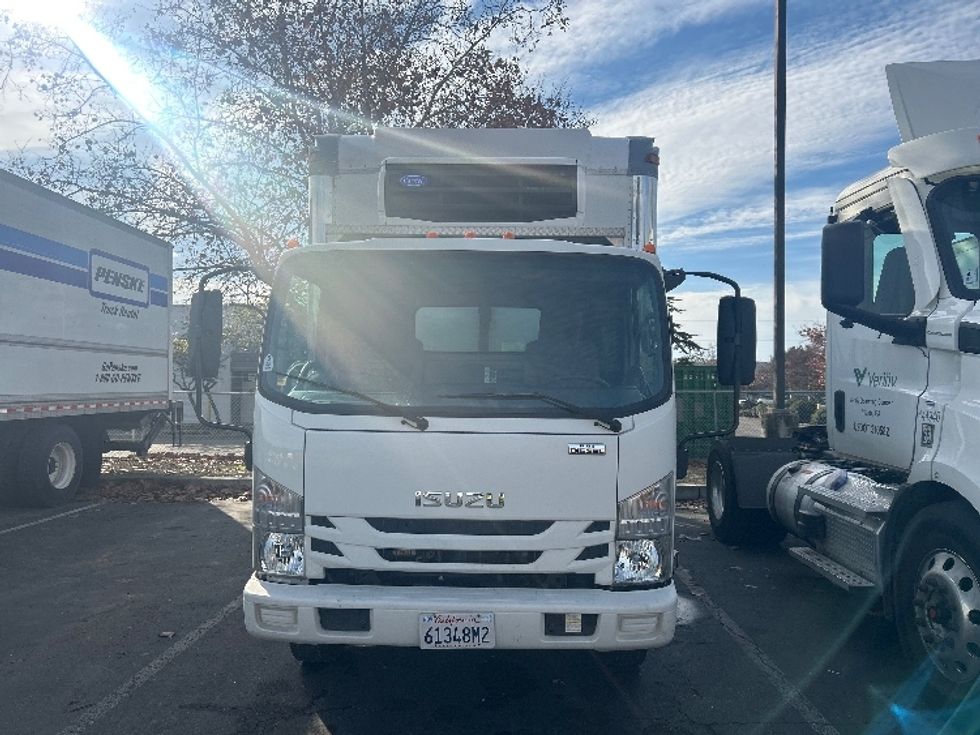 Refrigerated Truck-Light and Medium Duty Trucks-Isuzu-2019-NRR-West Sacramento-CA-155,665\n\t\tmiles-$ 49,000 - Image 2