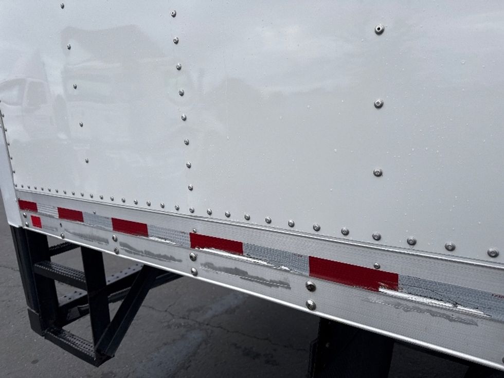 Refrigerated Truck-Light and Medium Duty Trucks-Isuzu-2019-NRR-West Sacramento-CA-250,871\n\t\tmiles-$ 23,250 - Image 26