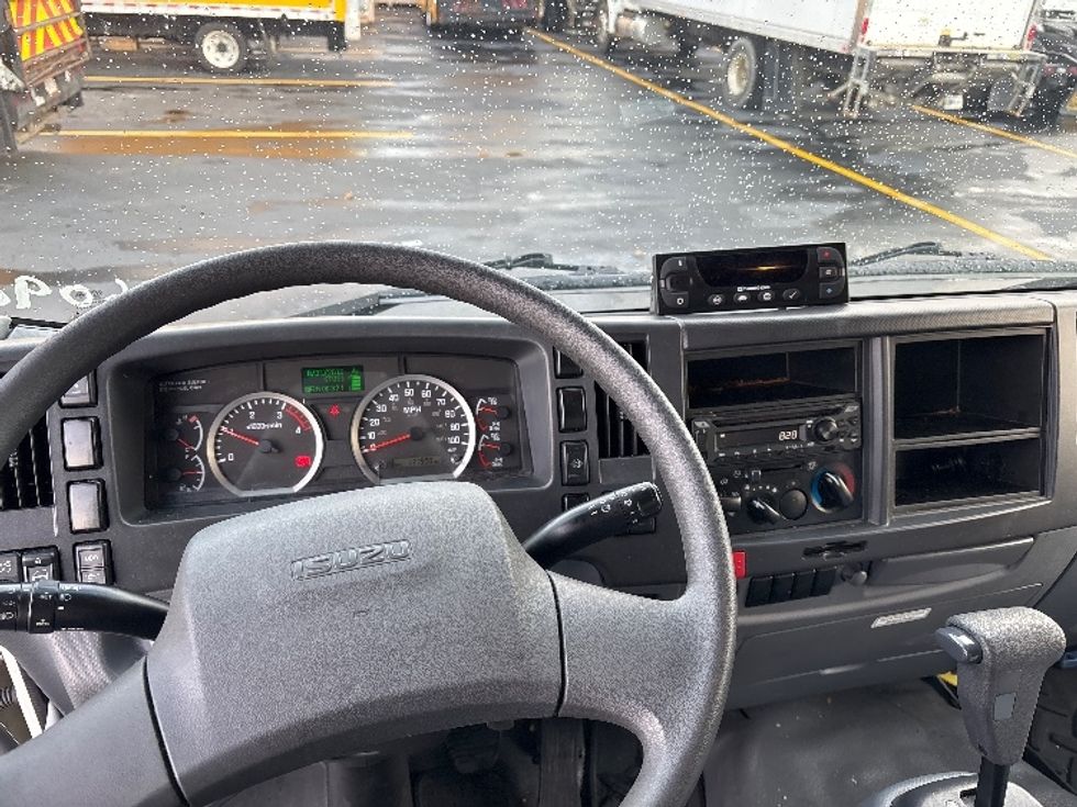 Refrigerated Truck-Light and Medium Duty Trucks-Isuzu-2020-FTR-Columbus-OH-137,900\n\t\tmiles-$ 53,500 - Image 17