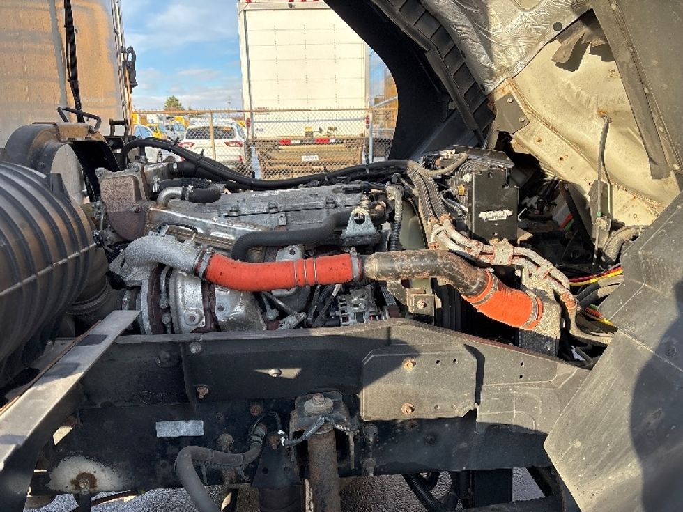 Refrigerated Truck-Light and Medium Duty Trucks-Isuzu-2020-FTR-Columbus-OH-137,900\n\t\tmiles-$ 53,500 - Image 22