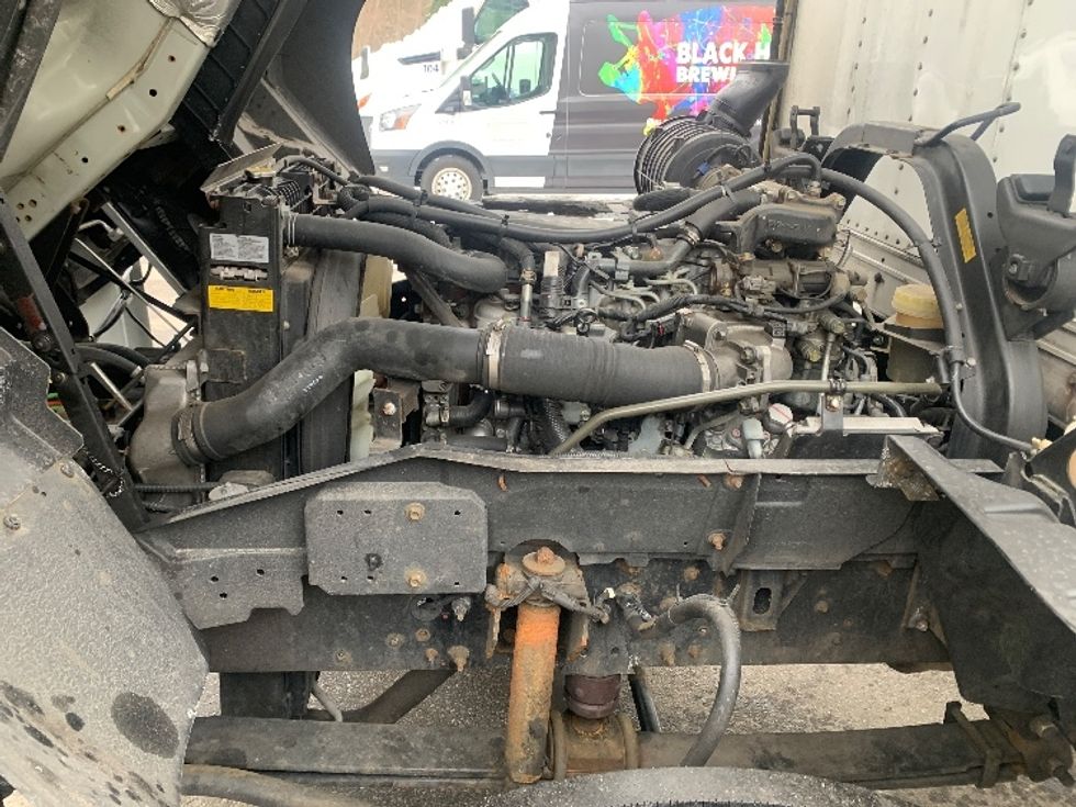 Refrigerated Truck-Light and Medium Duty Trucks-Isuzu-2020-FTR-Franklin-MA-115,125\n\t\tmiles-$ 60,750 - Image 24